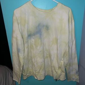 XL JoyLab Tie-Dye Sweater in Yellow and Blue